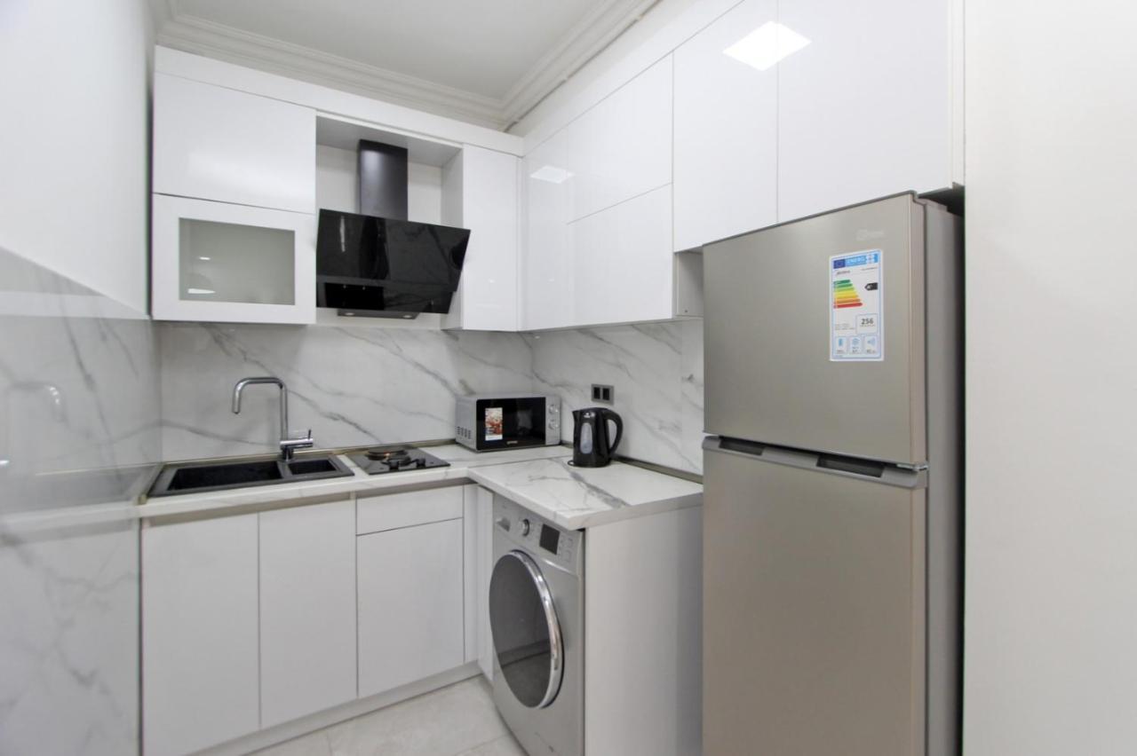 Appartment Lux, 2 Bedroom 예레반 외부 사진